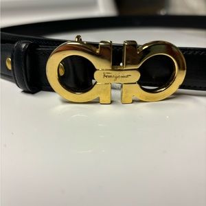 Ferragamo Logo black belt